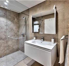 2 x 3 Bedroom Villas with Sea Views and Pools on Korcula Island, Sleeps 6 